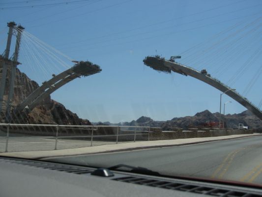 neue Brücke am Hoover Dam
