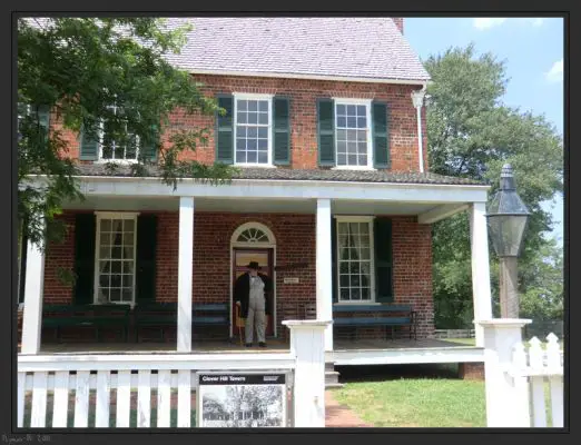 Appomattox VA - Tavern
