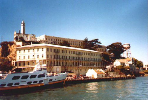 Alcatraz
Schlüsselwörter: Alcatraz, Gefängnis, Gefängnisinsel, San Francisco Bay, San Francisco, Kalifornien, USA
