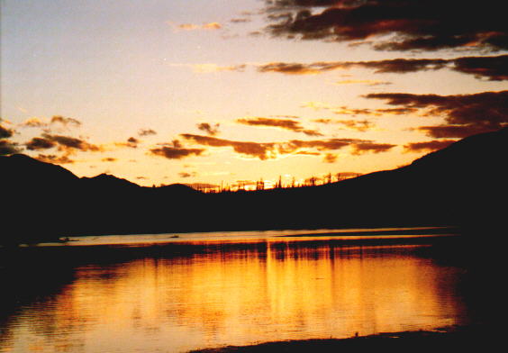 Sonnenuntergang im Jasper NP
Schlüsselwörter: Sonnenuntergang, Sunset, Jasper, Alberta, Kanada