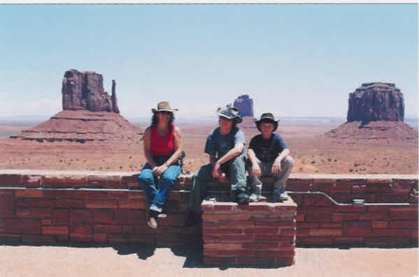 Monument Valley
meine Familie vor einer imposanten Kulisse
