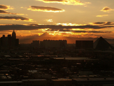 Sonnenaufgang in Vegas
Schlüsselwörter: Las Vegas, Sonnenaufgang,