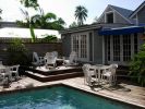 Douglas House Poolbereich Key West.JPG