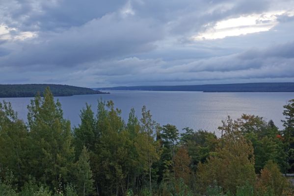 DSC06963 Munising Lake Superior_k
