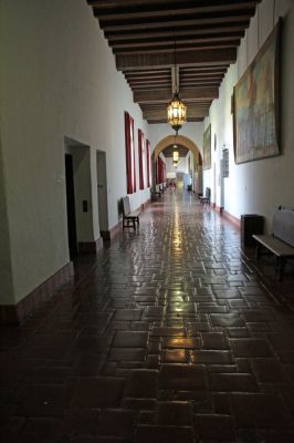 Santa Barbara Courthouse Flur
