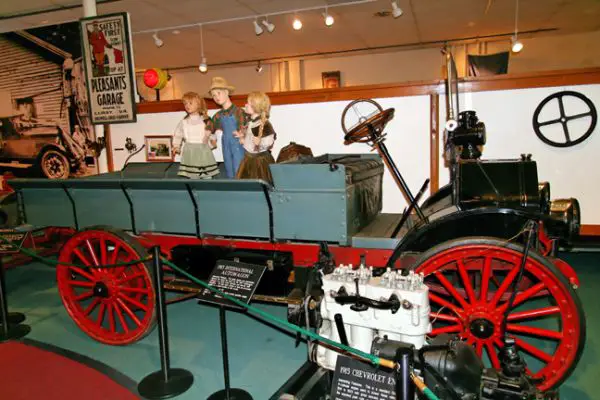 LURAY cAR mUSEUM; tRUCK
