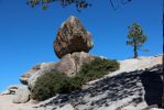 IMG_9372_Yosemite_NP_Taft_Point_Balanced_Rock_forum.jpg