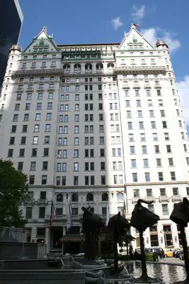 The Plaza Hotel @ 5th Avenue & Central Park
