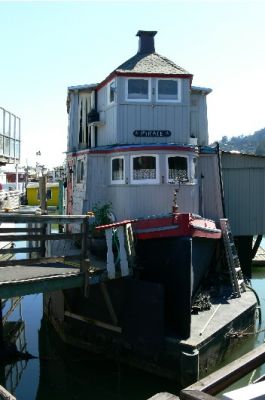Hausboot in Sasalito
In Sausalito/Marin County gegenüber von San Francisco gibt es eine ansehnliche Anzahl von Hausbooten im Hafen.

