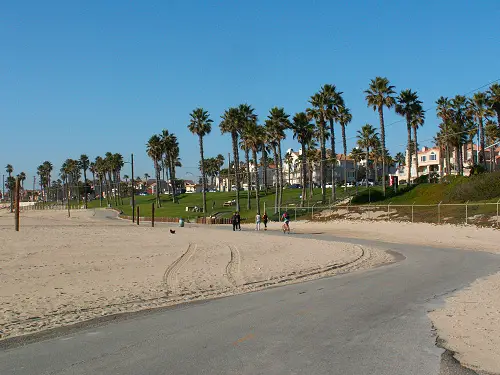 Huntington Beach
Schlüsselwörter: Los Angeles, Huntington Beach