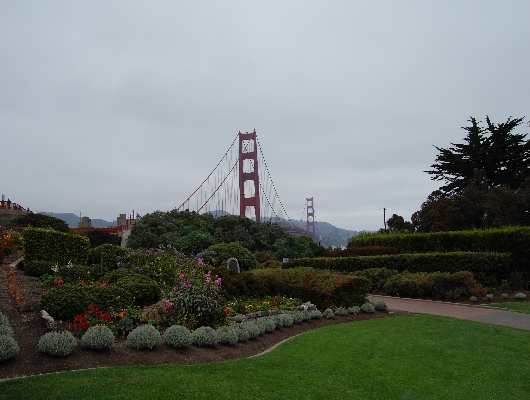 Golden Gate 
Golden Gate am Vormittag
