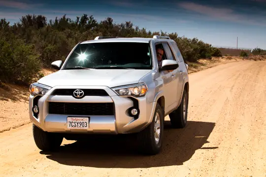 Unser Toyota 4Runner
Sandige Piste der Nordzufahrt zum Blue Canyon
